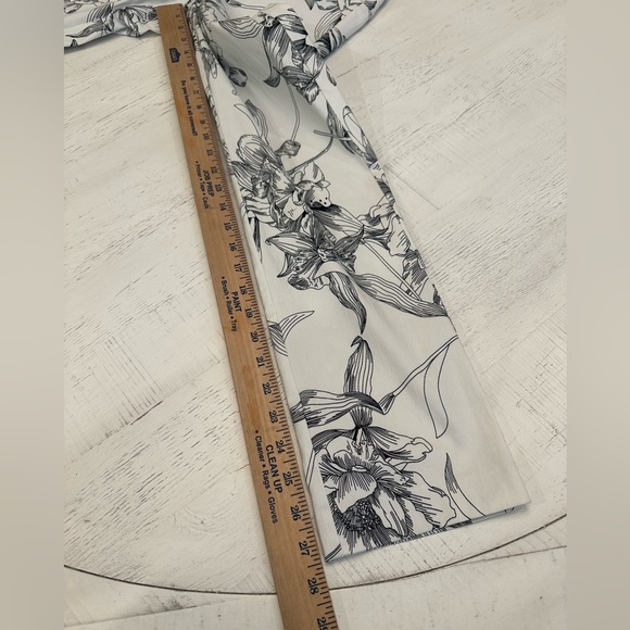 SOFT SURROUNDINGS Straight Leg Ankle Pull On Pants Size XS - Picture 8 of 11